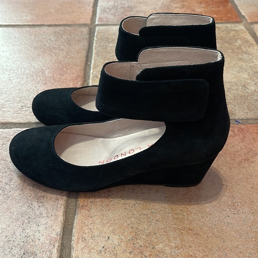 Sacha London hand made suede ankle strap Mary Jane wedge black - Picture 4 of 7